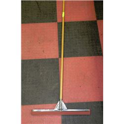 FLOOR SQUEEGEE