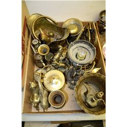 LARGE ESTATE BOX OF BRASS ORNAMENTS