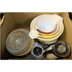 ESTATE BOX OF PYREX AND CORNINGWARE