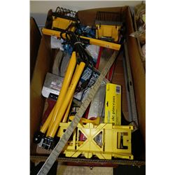 LARGE BOX W/CARPENTER TOOLS