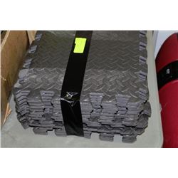 FOAM SQUARE INTERLOCKING FLOOR TILES