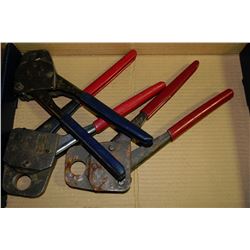 BOX W/ 3 PEX CRIMPERS