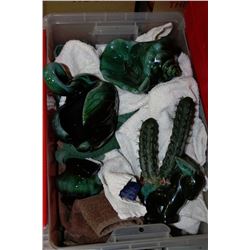 13PC BLUE MOUNTAIN POTTERY COLLECTIBLE PIECES