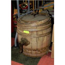 VINTAGE BARREL CHURN