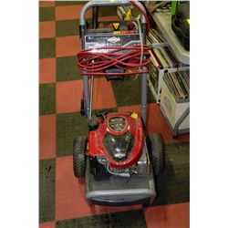 6.75HP BRIGGS AND STRATON PRESSURE WASHER