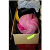 Image 1 : BOX OF LADIES HATS - MINK STOLL