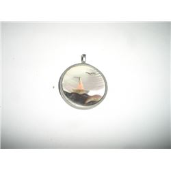 OLD PENDANT THAT IS *MOTHER OF PEARL* IMAGE OF LIGHTHOUSE/SEA & SEAGULL*!! PENDANT CAME OUT OF ESTAT