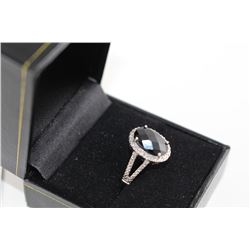 OVAL BLACK ONYX STERLING SILVER RING SET WITH GENUINE SHOULDER DIAMOND, RETAIL VALUE $250