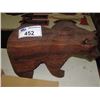 Image 1 : CARVED GRIZZLY BEAR FIGURE