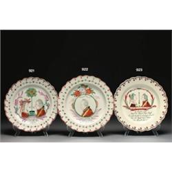 DUTCH-DECORATED ENGLISH CREAMWARE ORANGIST PLATE, with moulded scroll rim, painted in colours wit...