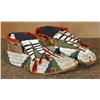 Image 2 : Sioux Beaded Man's Moccasins, 10 ½" long