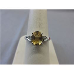 Citrine Cocktail Ring set with 2 Shoulder Diamonds