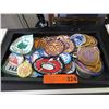 Image 1 : 40 Patches & buttons