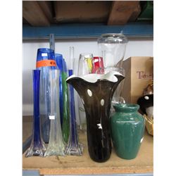 23 Glass vases