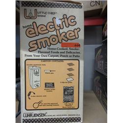 "Little Chief" electric smoker