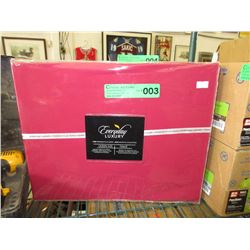 NEW - Queen size sheet set - Red