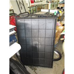 Portable Flyer pet crate - used