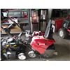 Image 1 : 22" Snow thrower - used