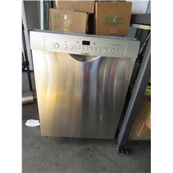 Bosch dishwasher - used