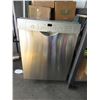 Image 1 : Bosch dishwasher - used