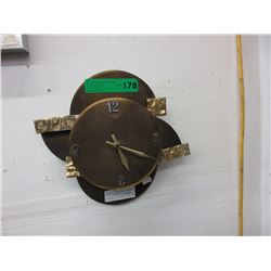 Signed - Raymond Sanders mid-century clock