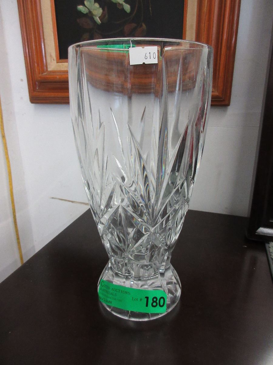 Large lead crystal vase