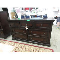 NEW - 7 Drawer dresser with hidden tray