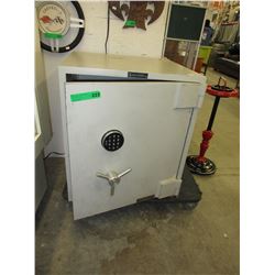Heavy duty "Securifort" floor safe