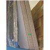 Image 1 : King size low profile box spring - 2 piece