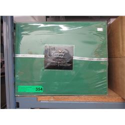 New - Queen size "1900 Premium" sheet set - Green
