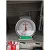 Image 1 : Used  scale