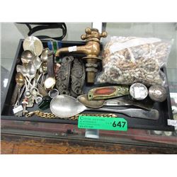 Tray of collectible items - some vintage