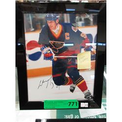 Autographed - Wayne Gretzky photograph