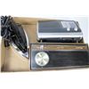 Image 1 : FLAT OF VINTAGE RADIO AND IRON