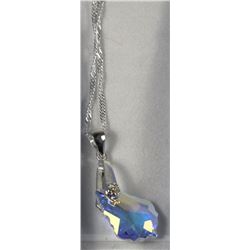 HAND SET BAROQUE STYLE PENDANT ON .925 MARKED