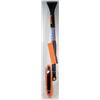 Image 1 : NEW WINTER TELESCOPIC SNOWBRUSH SET