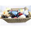 Image 1 : LARGE BASKET W/NEW PRODUCTS INCL. HAIR