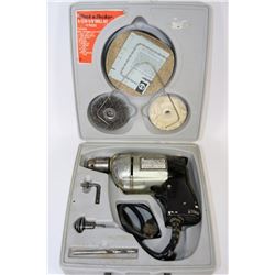 VINTAGE 3/8" BLACK AND DECKER DRILL IN CASE WITH