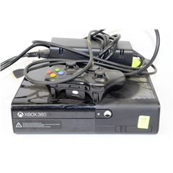 XBOX 360 WITH ONE CONTROLLER