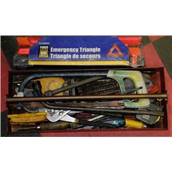 TRAY OF ASSORTED TOOLS INCLUDING POWER FIST