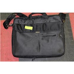 EXPANDIBLE TARGUS COMPUTER BAG