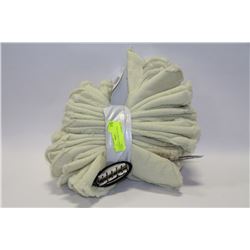 BUNDLE OF 10 PAIRS OF GLOVE LINERS