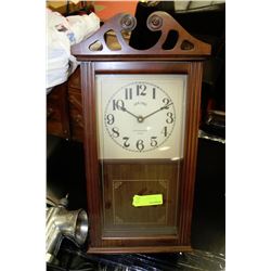 VINTAGE BULOVA WESTMINISTER QUARTZ WALL CLOCK