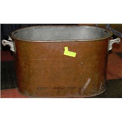 LARGE VINTAGE COPPER BOILER