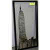 Image 1 : 13"X25" EIFLE TOWER PAINTED DOUBLE GLASS HANGING