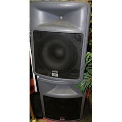 PAIR OF PEAVEY PR15 COMMERCIAL GRADE SPEAKERS