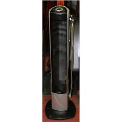 FLOOR FAN WITH REMOTE