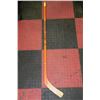 Image 1 : OILERS SIGNED  HOCKEYSTICK WITH MANY PLAYERS