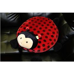 LADYBUG DOG BED