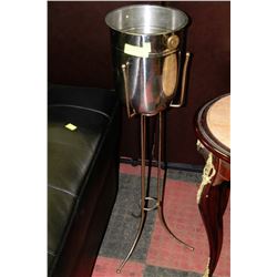 CHAMPAGNE/ WINE COOLER ON STAND